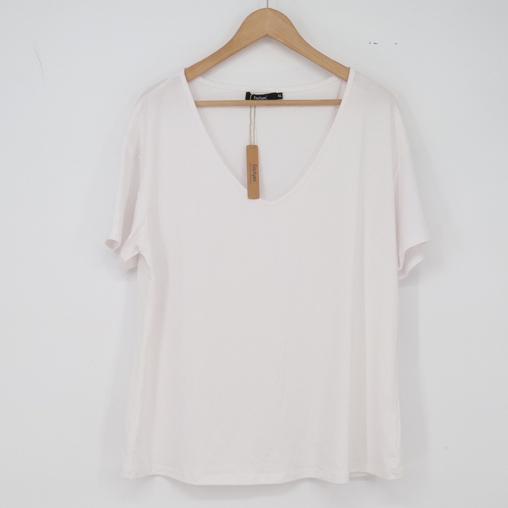 Eachyes T-Shirt Womens XL NO.004 White V-Neck Short Sleeve Rayon Blend NEW